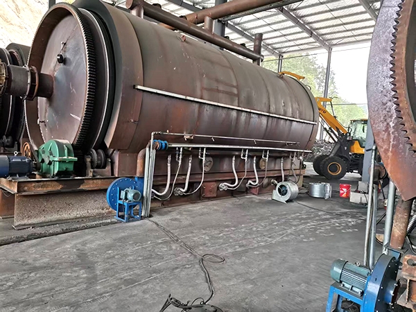 废轮胎炼油设备