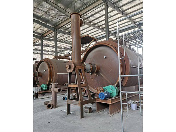 废轮胎炼油设备